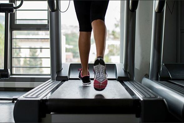 Lafen op engem Treadmill